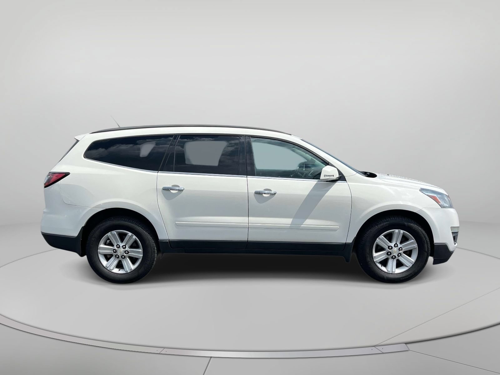 Used 2013 Chevrolet Traverse 1LT with VIN 1GNKVGKD6DJ248120 for sale in Bristol, VA