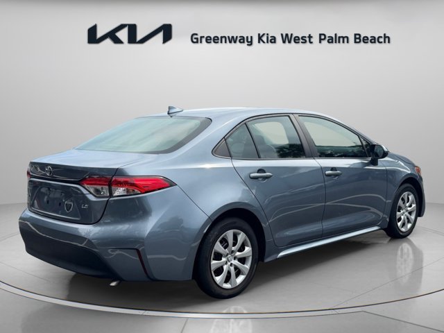 Used 2024  Toyota LE image 7
