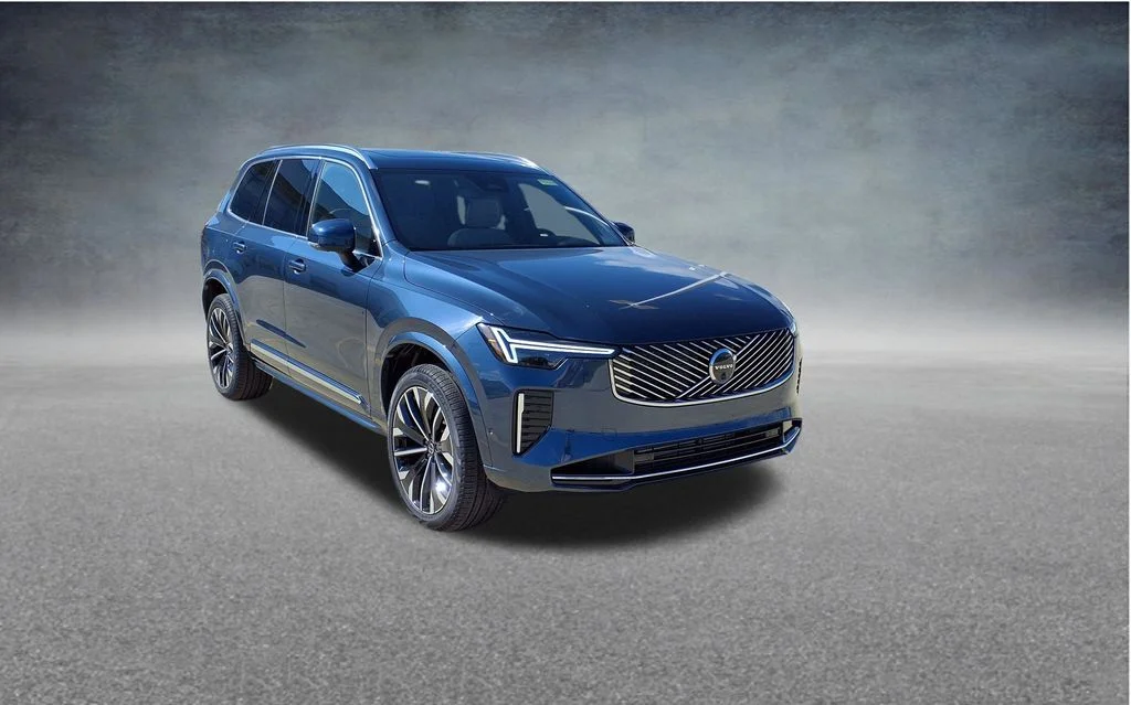 2026 Volvo XC90 Plus
