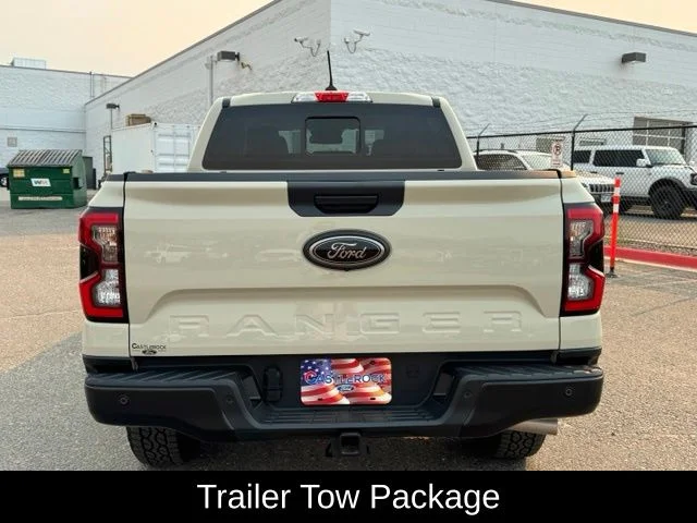 Used 2025 Beige Ford XLT image 4