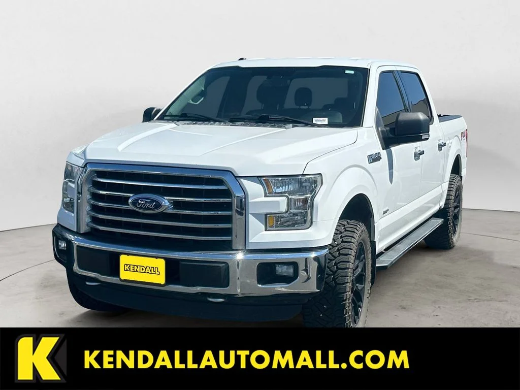 Used 2016 White Ford XLT image 1