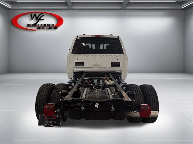 New 2027 Oxford White Ford F-350® XL image 24