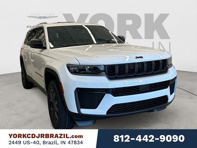 New 2027 Bright White Clearcoat Jeep Laredo Altitude image 7