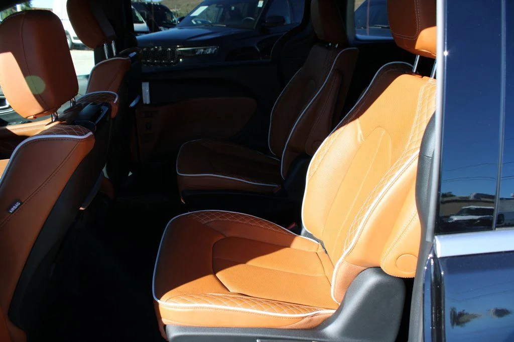 2026 Chrysler Pacifica Pinnacle - Photo 28