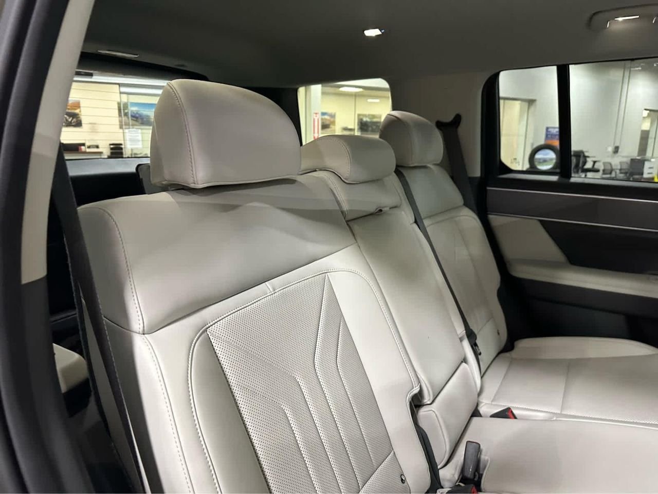 New 2025 Rockwood Green Hyundai SEL AWD image 21