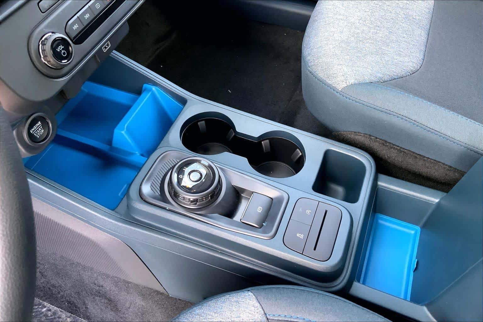 New 2026 Oxford White Ford XLT image 7