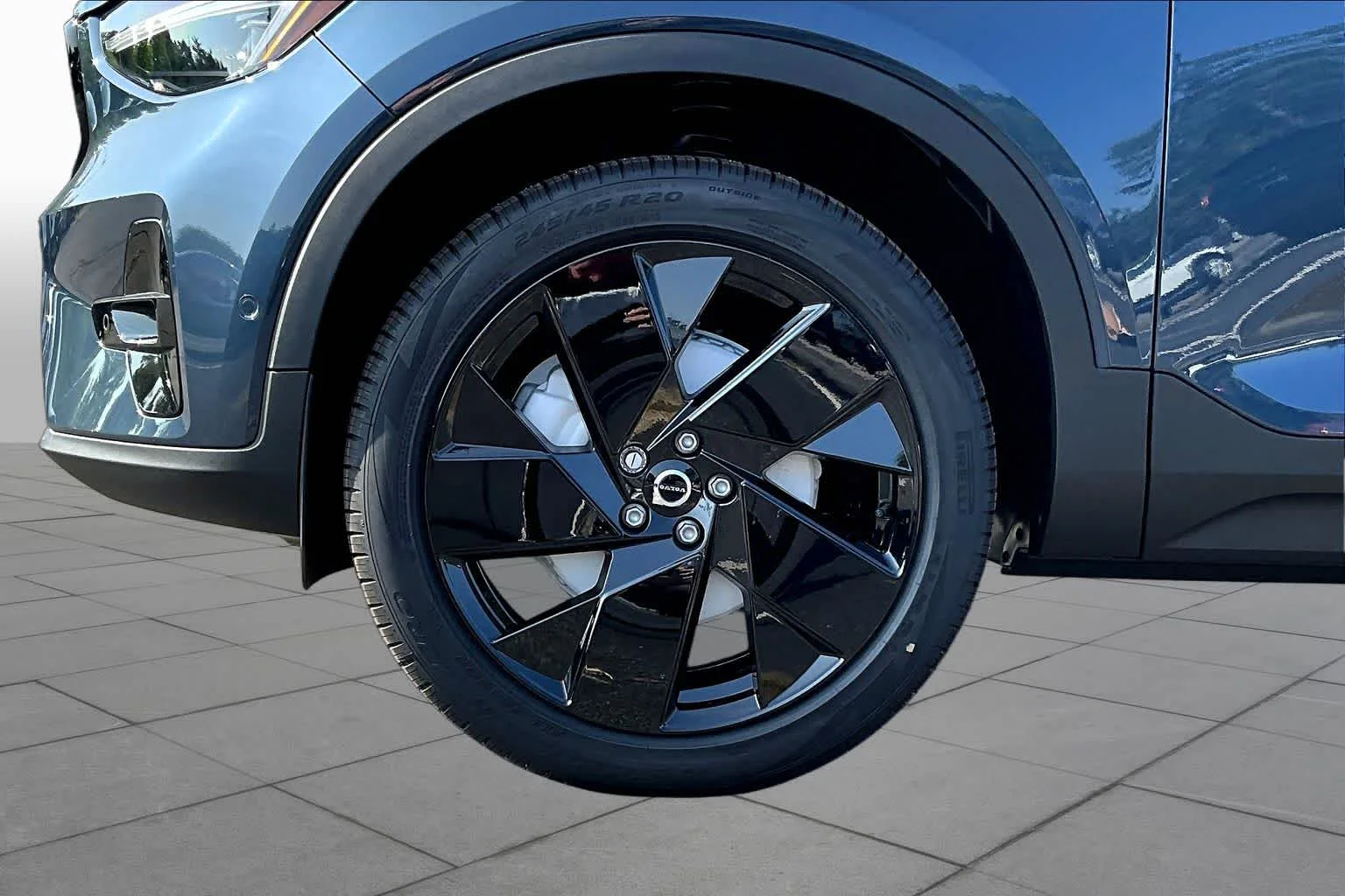 2026 Volvo XC40 Ultra Black Edition - Photo 16