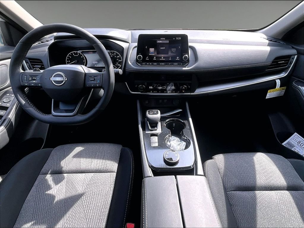 New 2026 White Nissan SV image 5