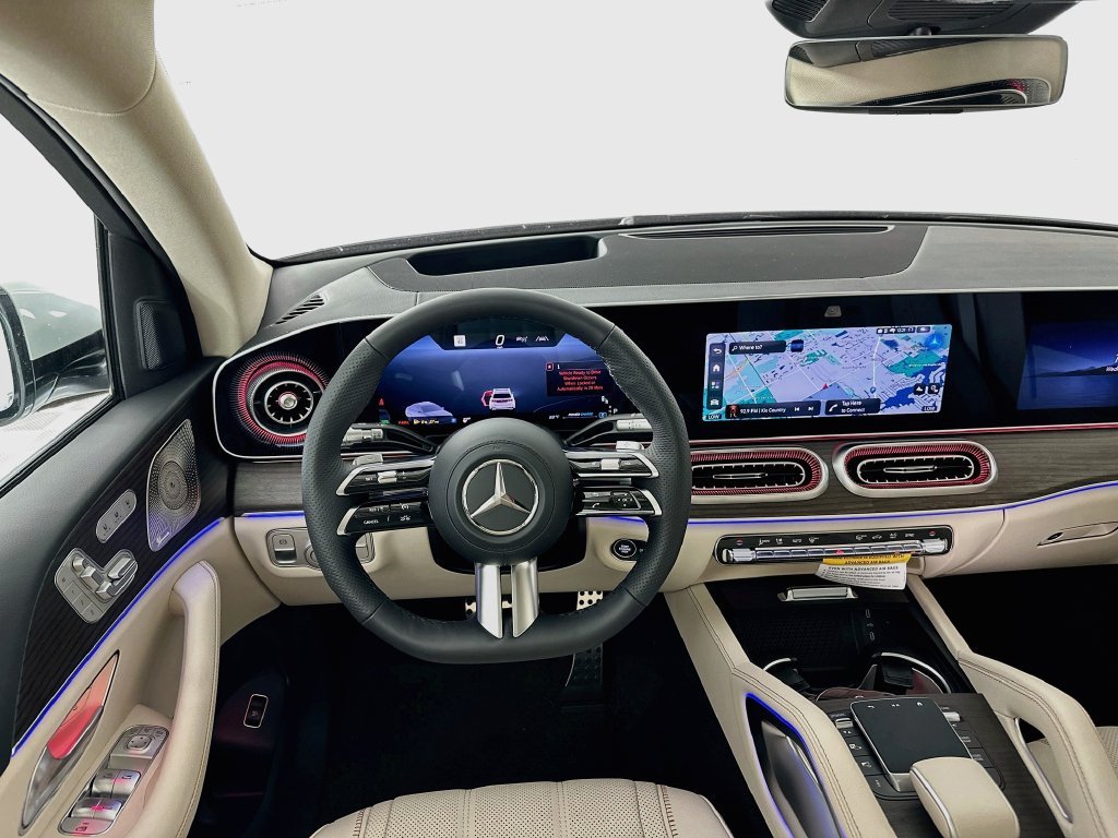 New 2027 MANUFAKTUR Moonlight White Metallic Mercedes-Benz GLS 450 image 57