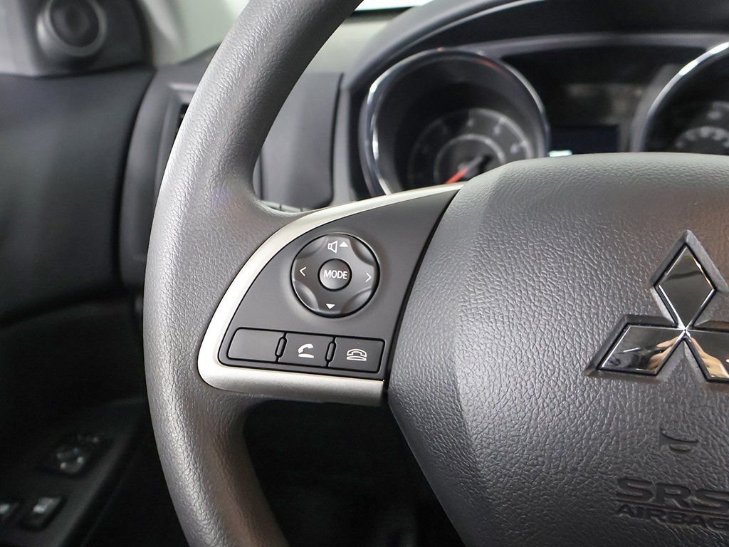 2025 Mitsubishi Outlander Sport ES - Photo 32
