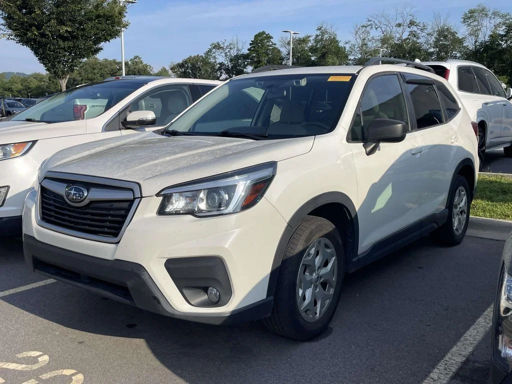 Used 2020 Crystal White Pearl Subaru Base image 2