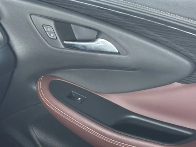 Used 2017 BRONZE ALLOY METALLIC Buick Essence image 26