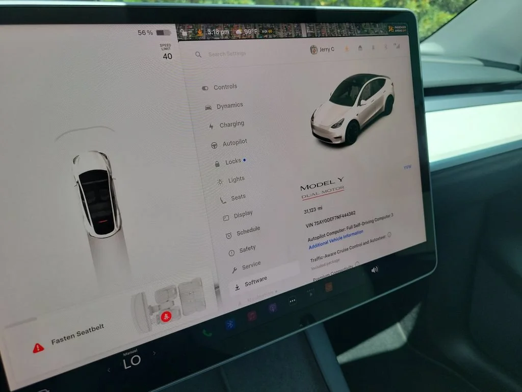 Used 2022 Pearl White Multi-Coat Tesla Performance image 21