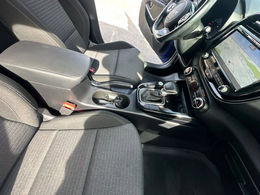 Used 2022 Blue Kia GT-Line image 38