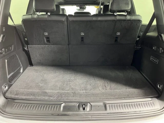 Used 2026 Silver Jeep Limited Altitude image 45