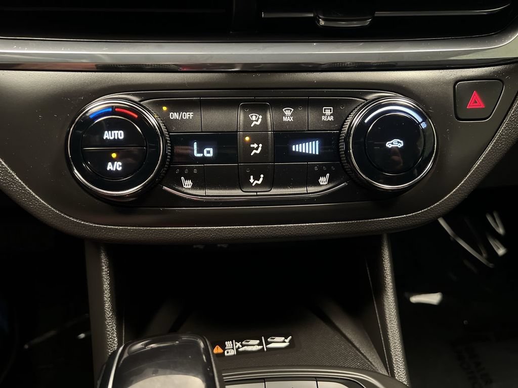 2025 Buick Envista Preferred - Photo 18