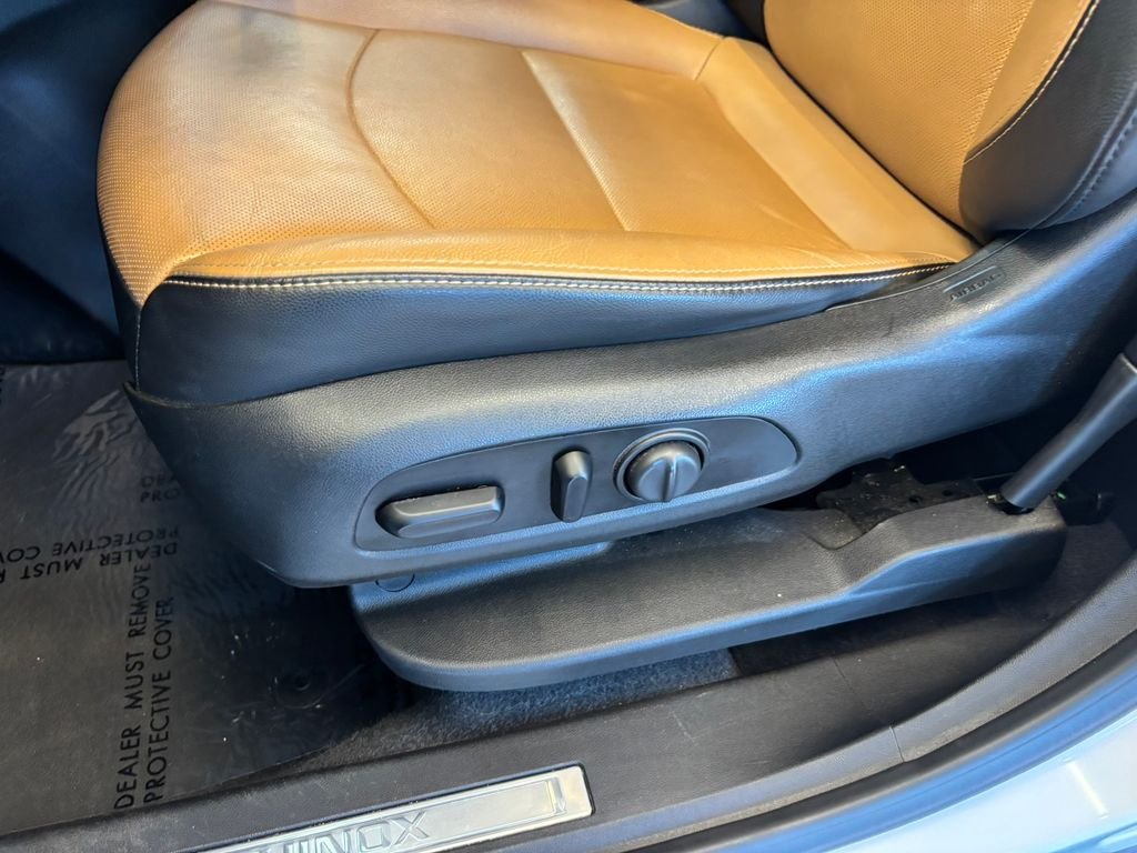 Used 2021 Summit White Chevrolet Premier image 11