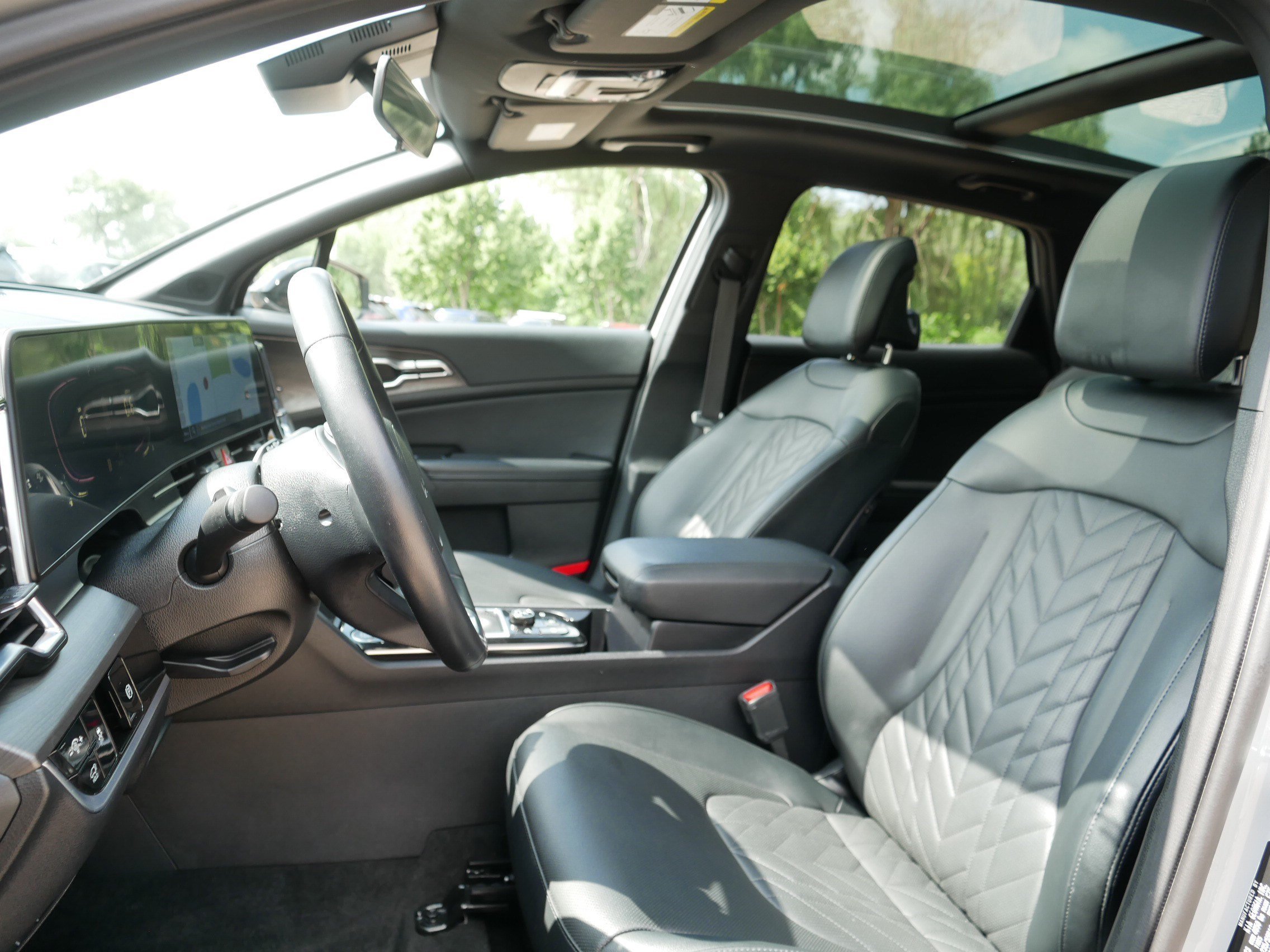 Used 2023 Wolf Gray Kia X-Line image 34