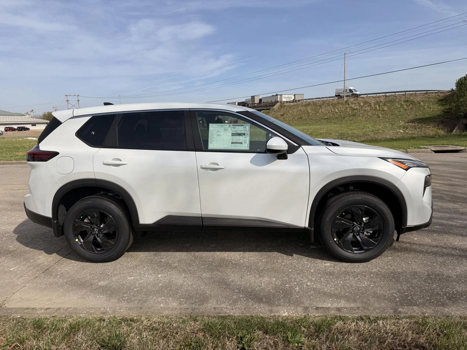 New 2026 Everest White Pearl Tricoat Nissan SV image 28