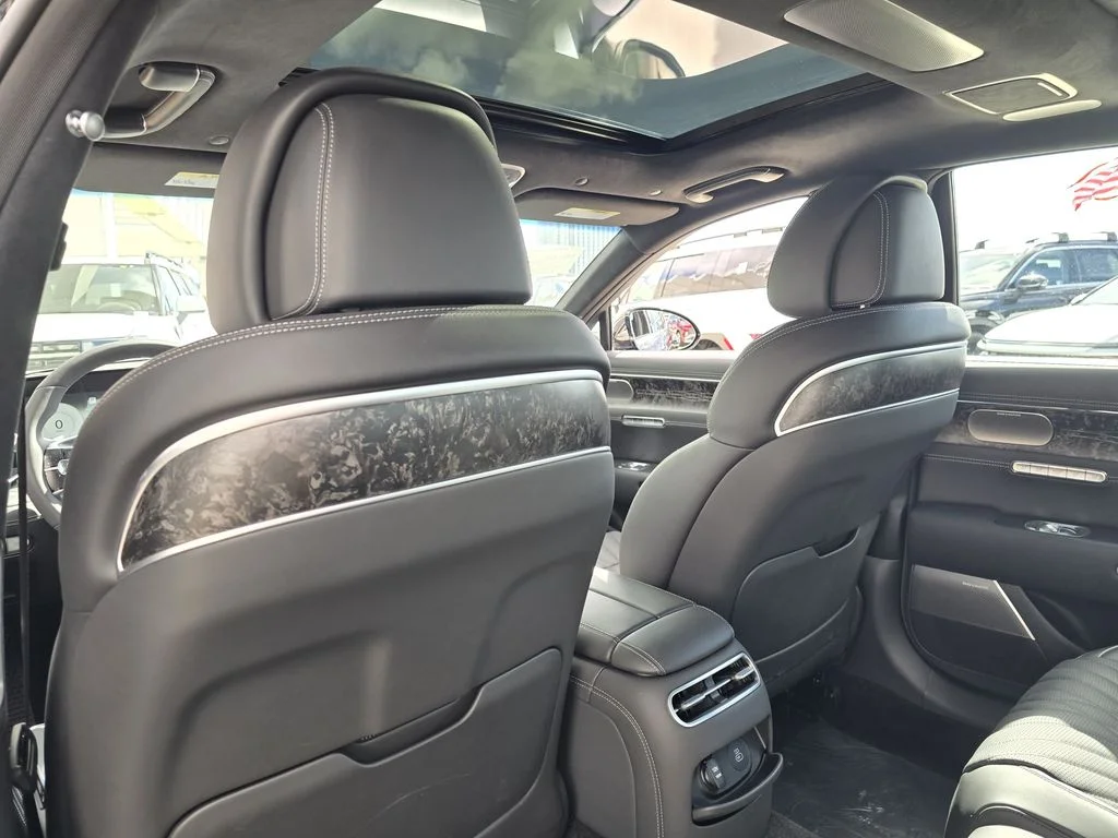 New 2026 White Genesis 3.5T e-SC image 24
