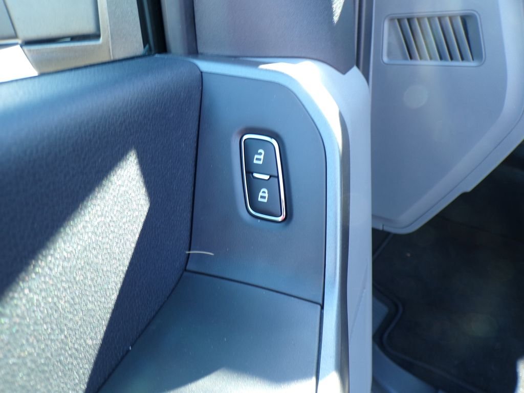 New 2026 Oxford White Ford F-250® XL image 12