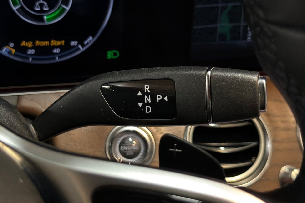 Used 2020 Black Mercedes-Benz E 350 image 20