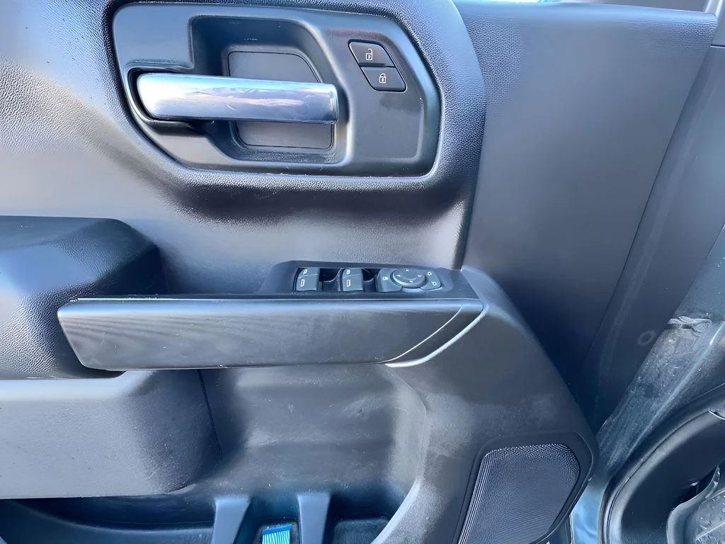Used 2020 Shadow Gray Metallic Chevrolet Custom image 24