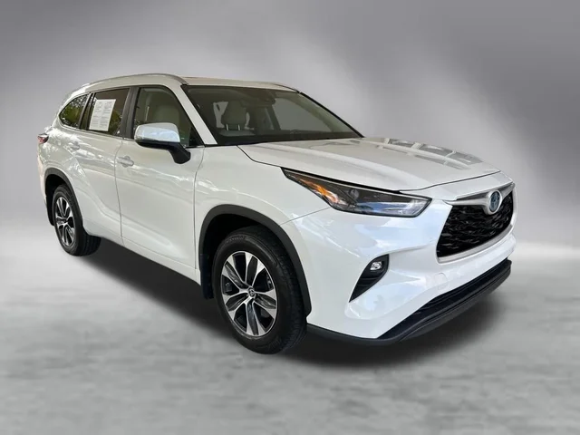 2024 Toyota Highlander Hybrid XLE