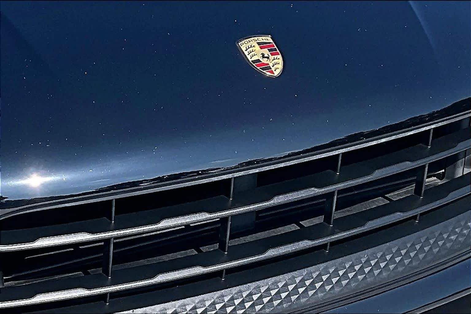 Used 2022 Black Porsche  image 29