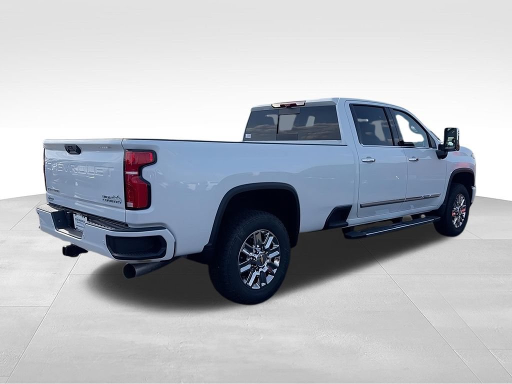 2026 Chevrolet Silverado 3500 HD High Country - Photo 8