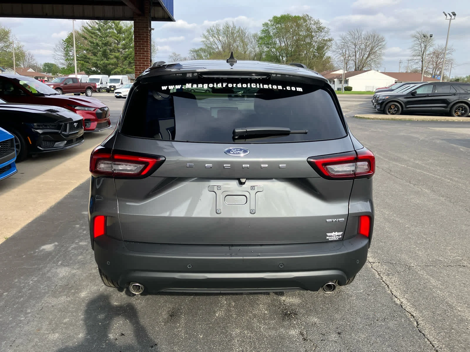 New 2026 Carbonized Gray Metallic Ford ST-Line image 20