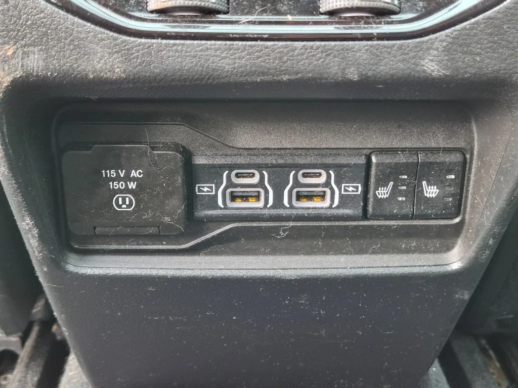 Used 2023 White Jeep 4xe image 29