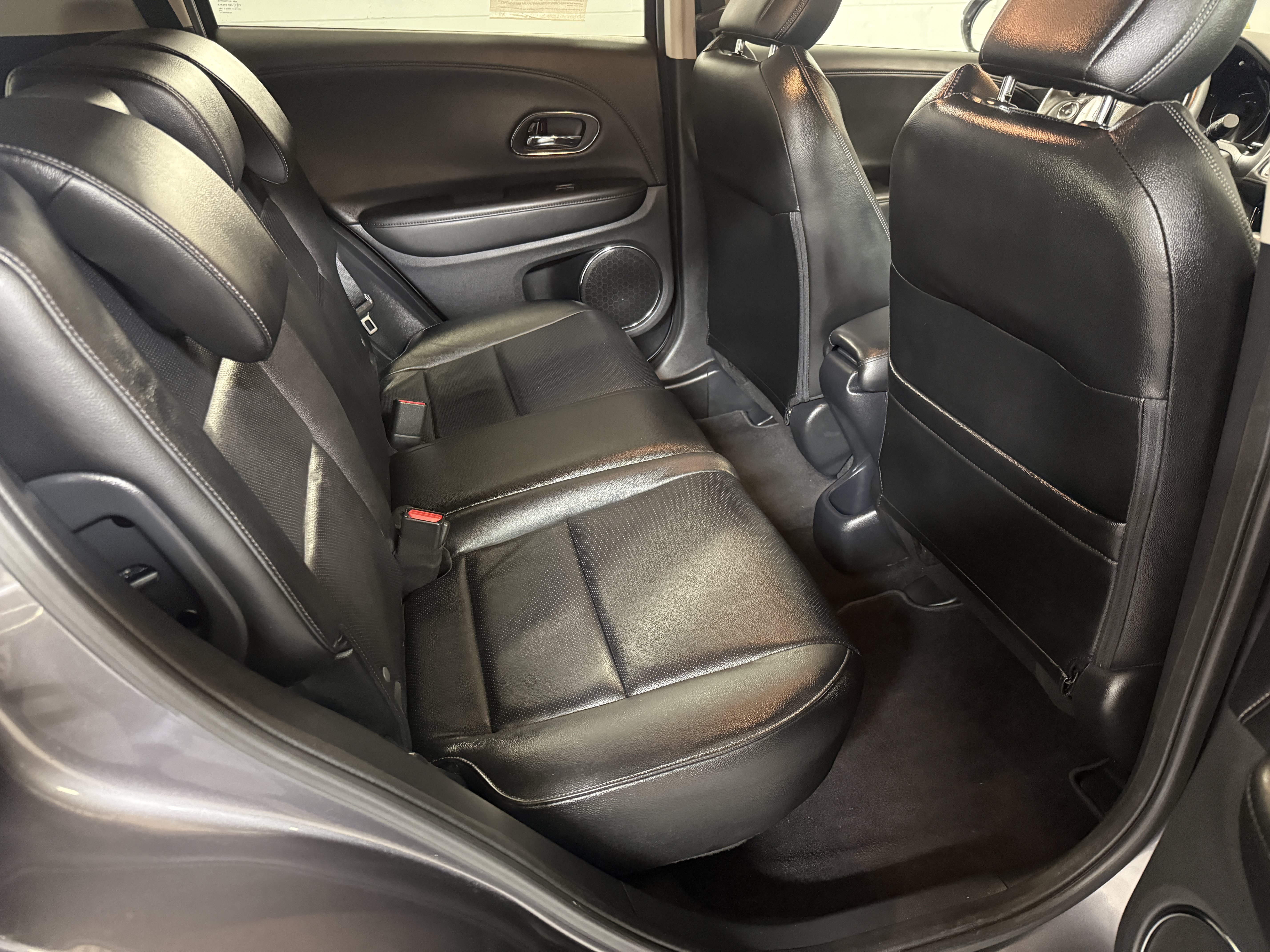 Certified Used 2021 Modern Steel Metallic Honda EX-L image 21