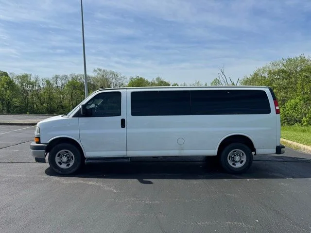 Used 2019 Summit White Chevrolet LT image 7