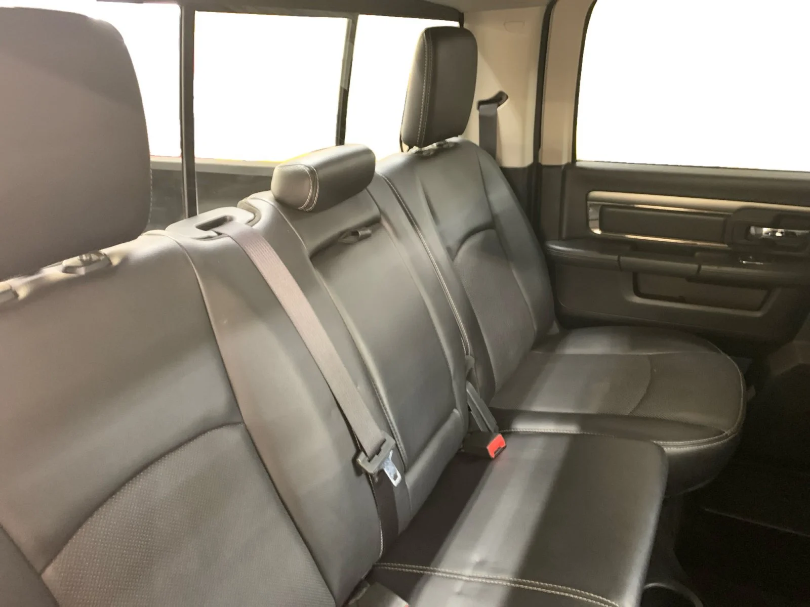 Used 2015 Blue Ram Sport image 18