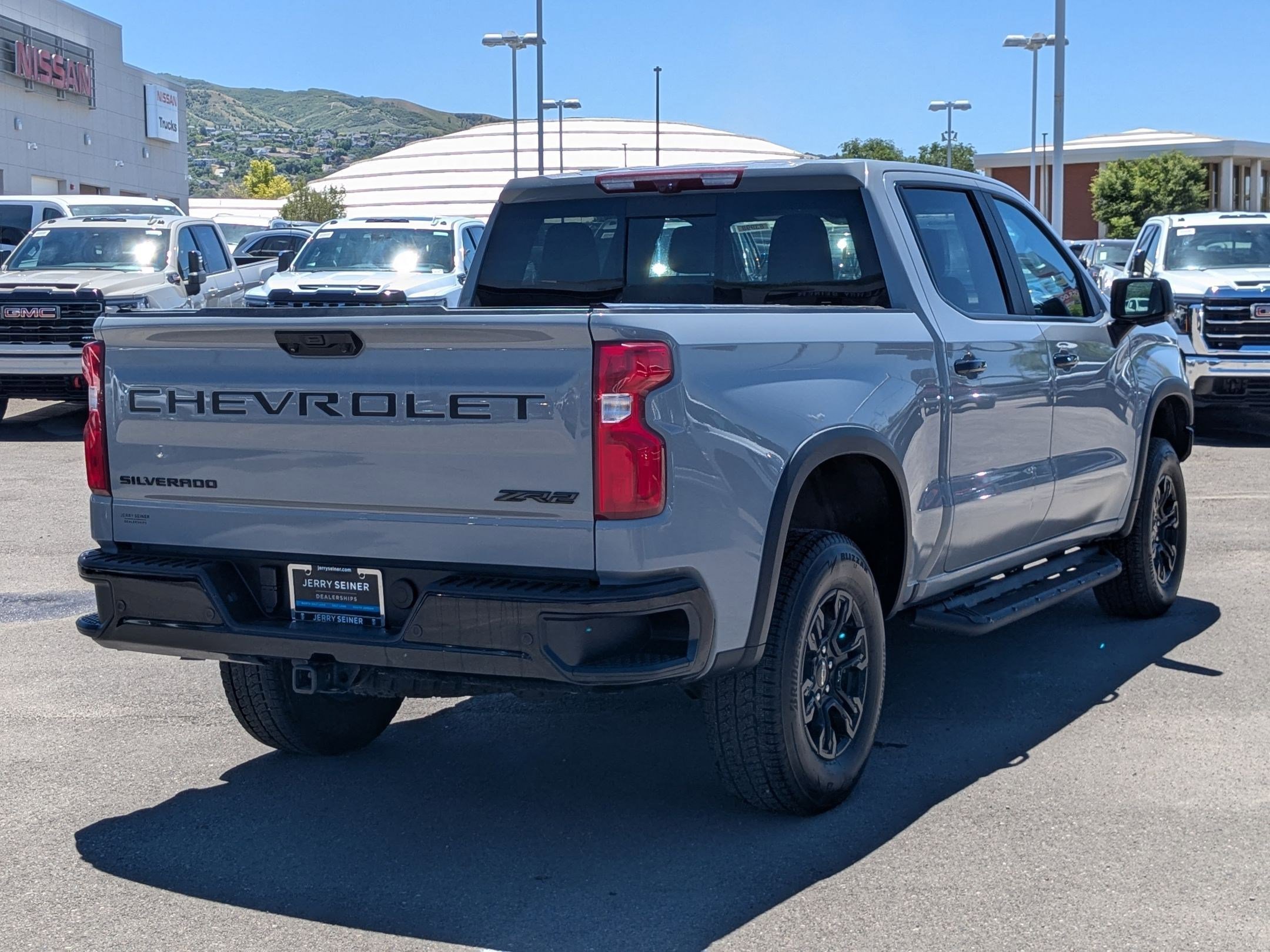 Used 2024 Slate Gray Metallic Chevrolet ZR2 image 5