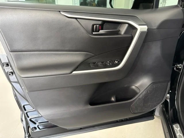Used 2022 Black Toyota LE image 19