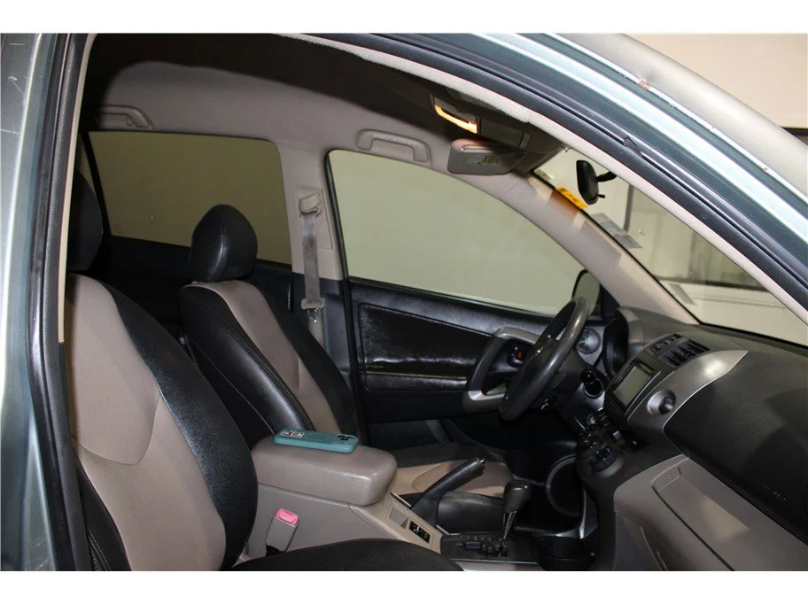 Used 2006 Green Toyota Base image 22