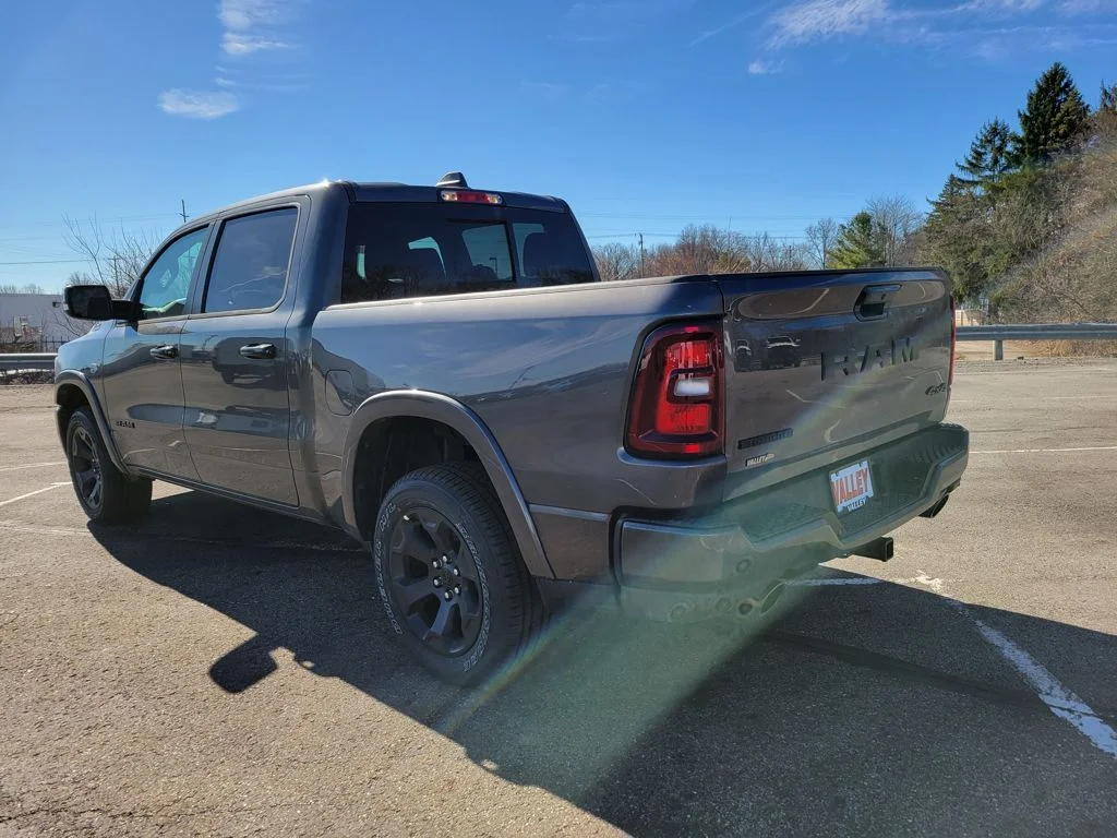 New 2026 Granite Crystal Metallic Clearcoat RAM Big Horn/Lone Star image 7