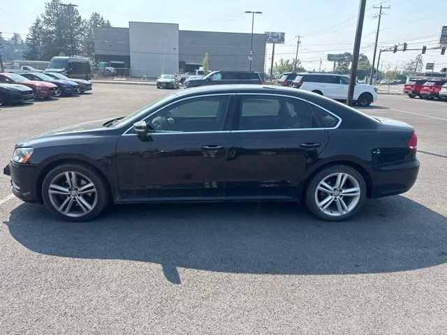 Used 2014 Black Volkswagen 1.8T SE image 2