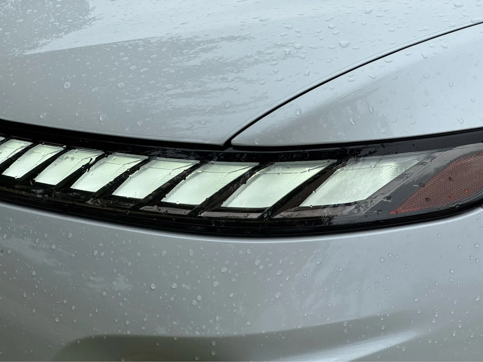 Certified Used 2026 Radiant White INFINITI LUXE image 9