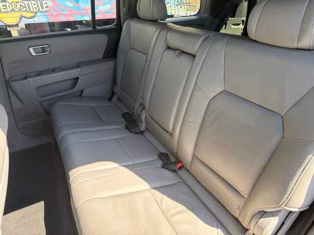 Used 2009 Black Honda EX-L image 20