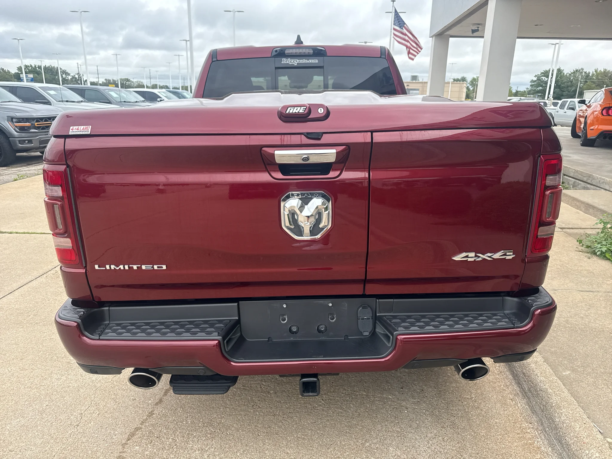 Used 2021 Delmonico Red Pearlcoat Ram Limited image 13