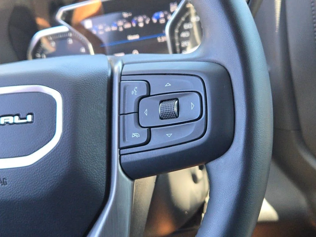 Used 2023 Black GMC Denali image 35