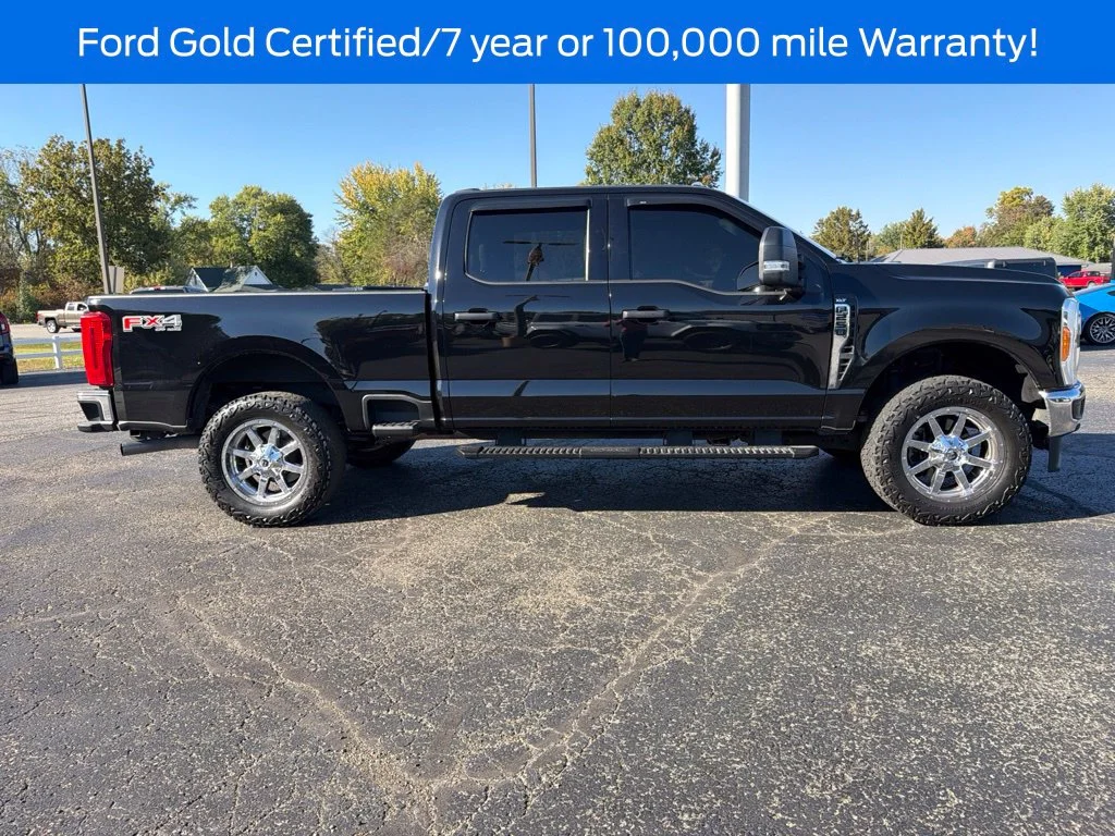 Used 2023 Black Ford XLT image 9