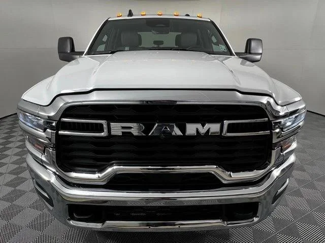 2026 RAM 2500 Tradesman - Photo 2