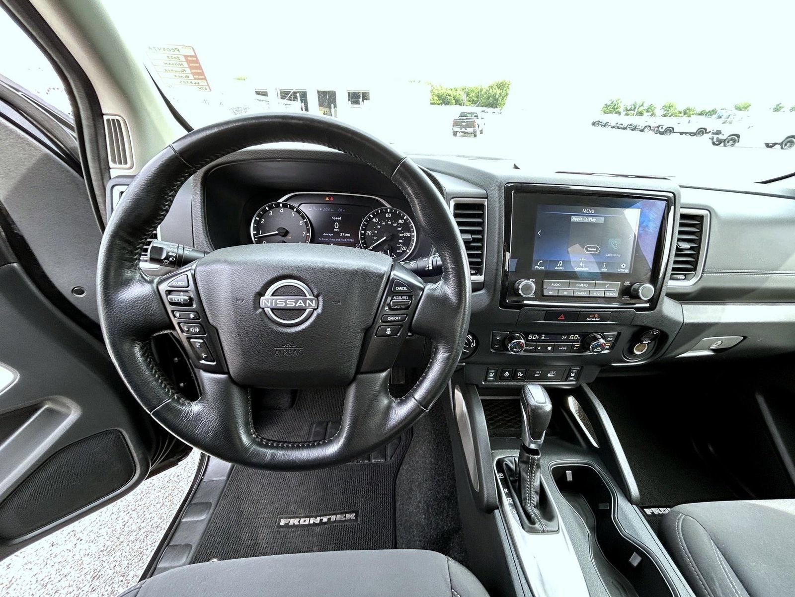 2022 Nissan Frontier SV - Photo 13