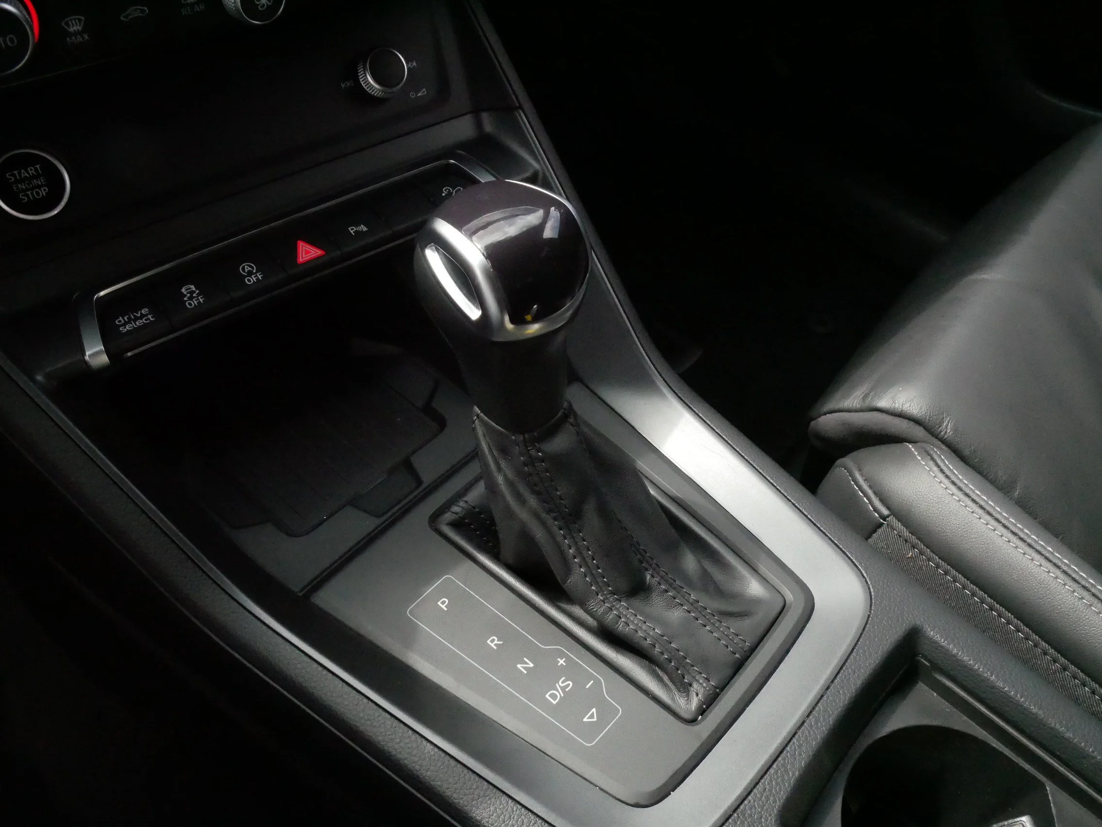 Used 2023 White Audi S line Premium Plus image 24