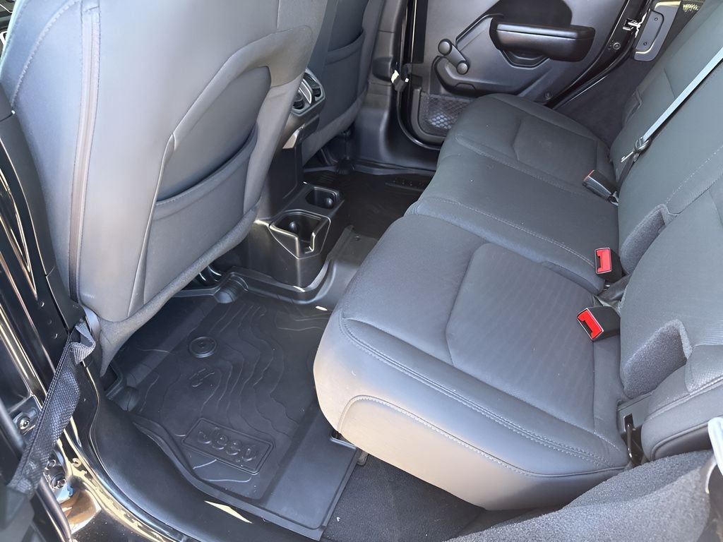 Used 2021 Black Jeep Unlimited Sport image 22
