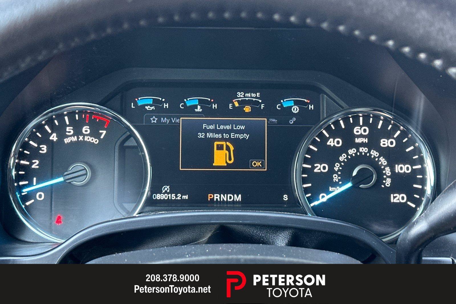 Used 2019 White Ford Lariat image 23